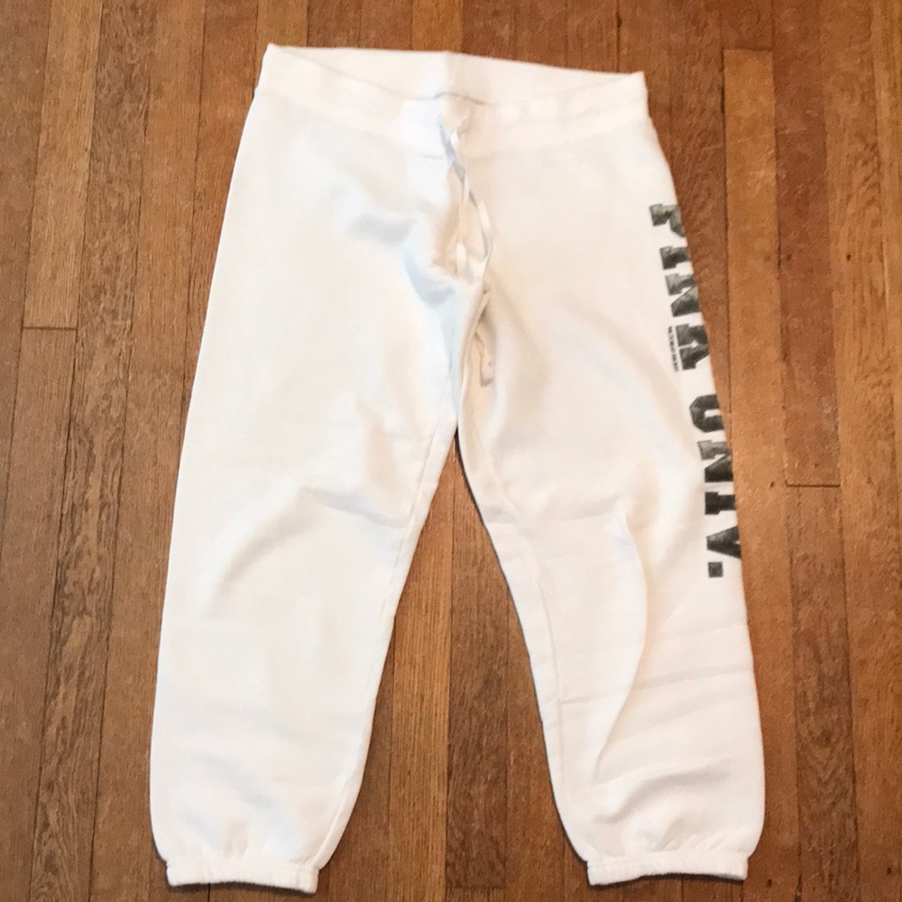 PINK Victoria Secret “My Favorite Sweats” - M